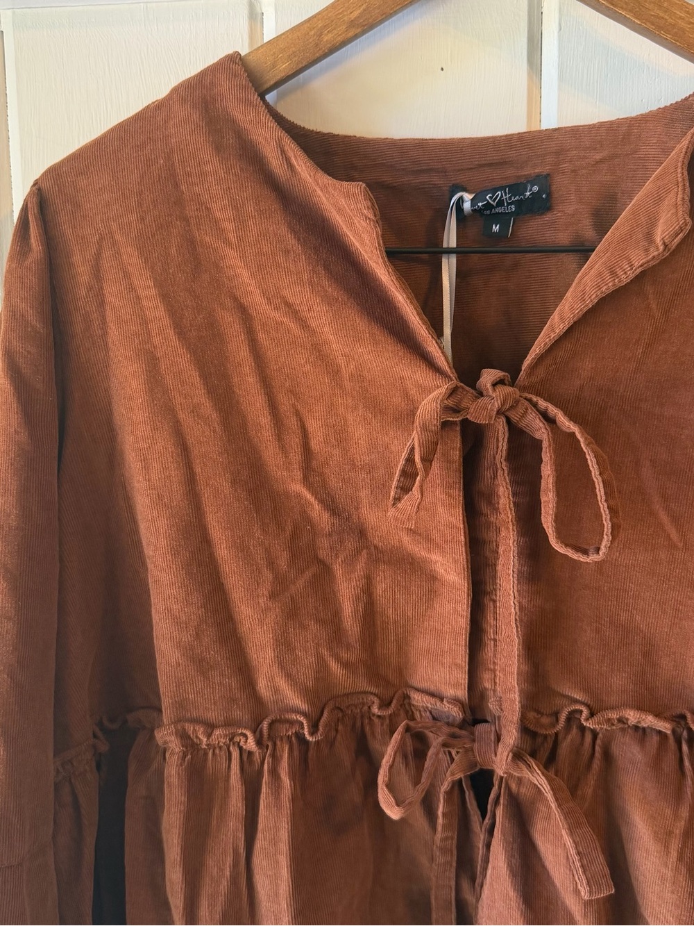 NWT Velvet Heart Brown Velvet Tie-Front Peasant Blouse, Slightly Cropped, Size M - Picture 2 of 11